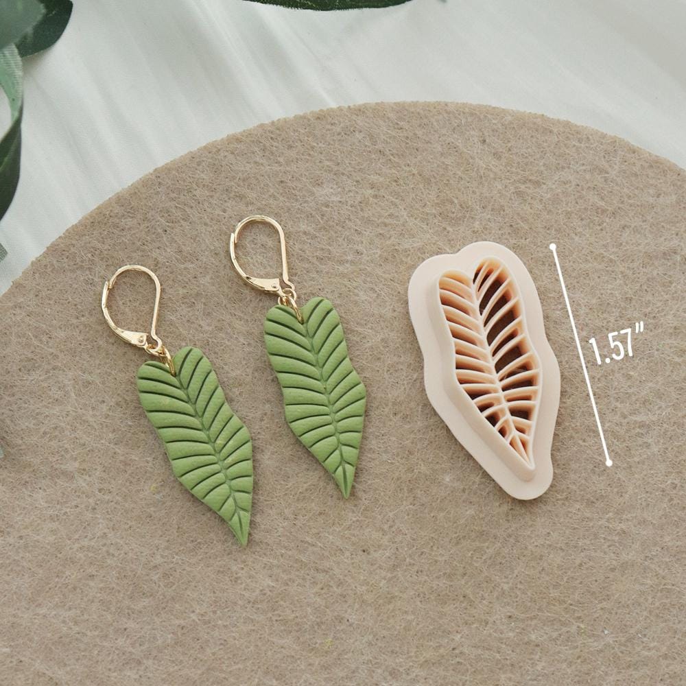 Tropical Feather Leaf Cutter