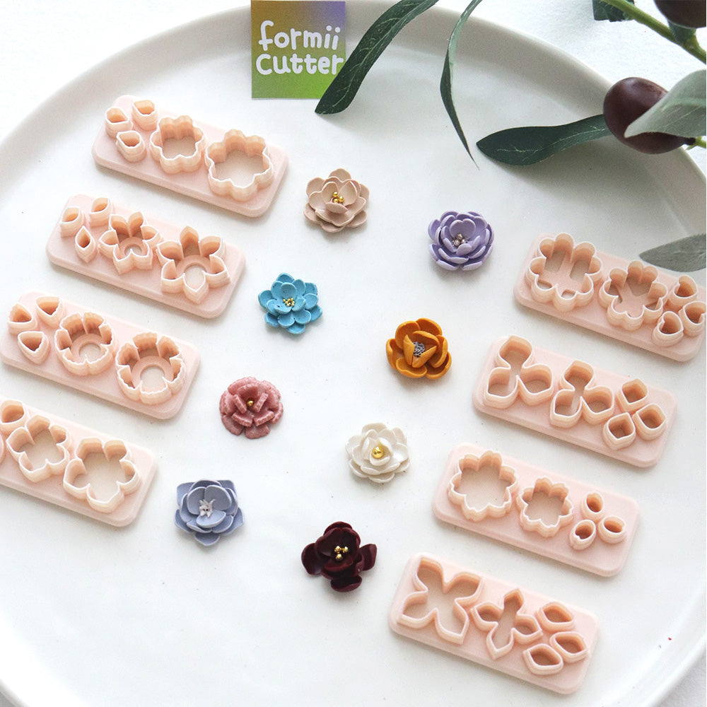 Layered Flower Cutter Set