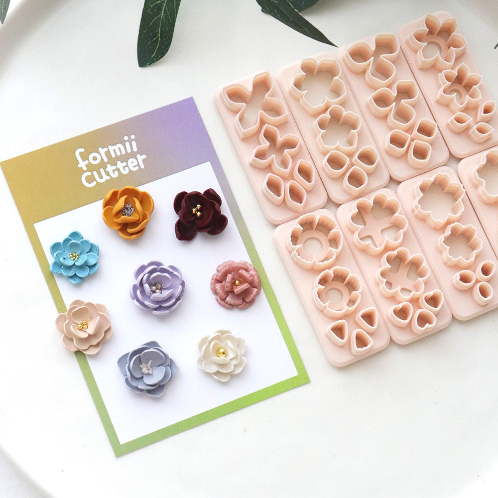 Layered Flower Cutter Set
