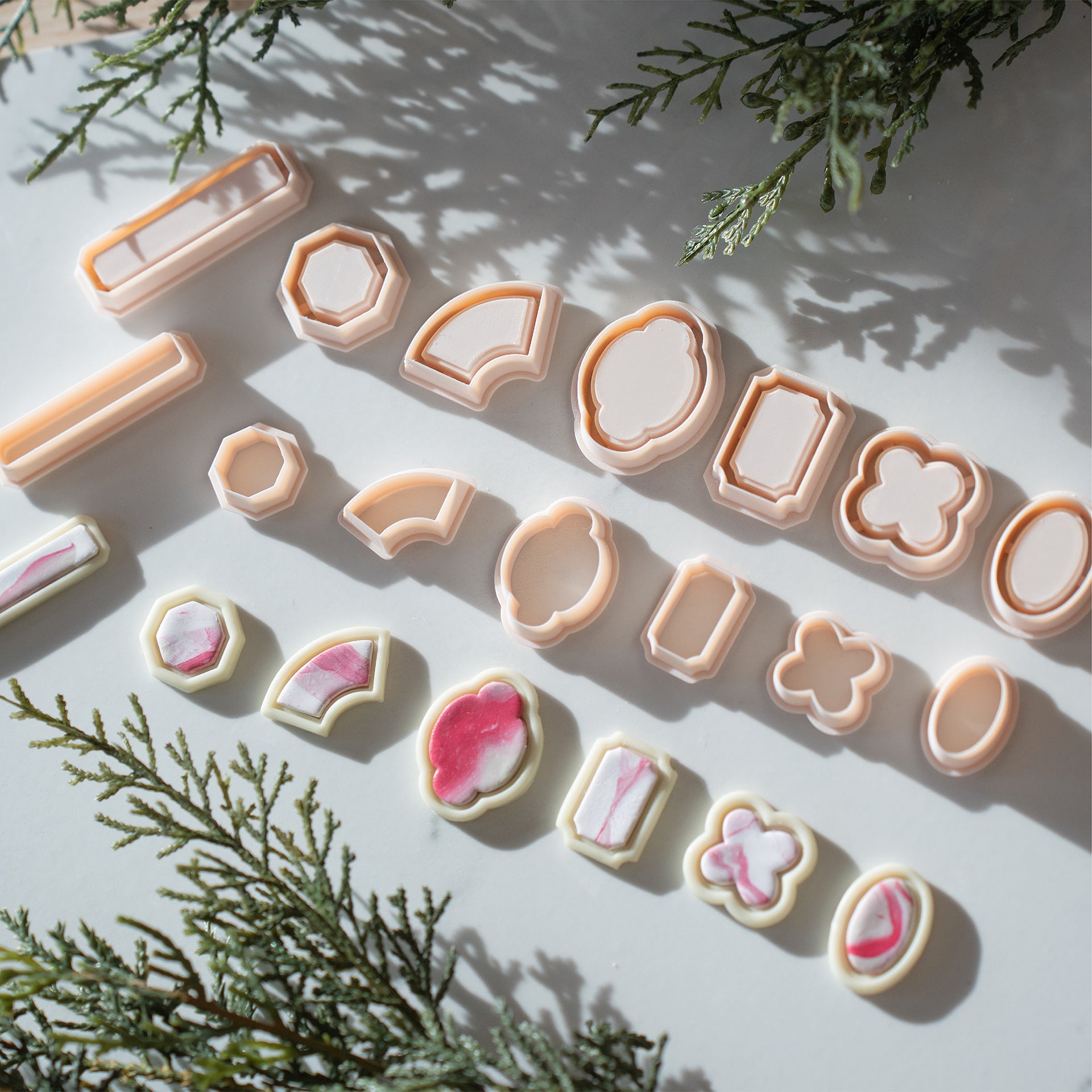Layered Frame Cutter Set