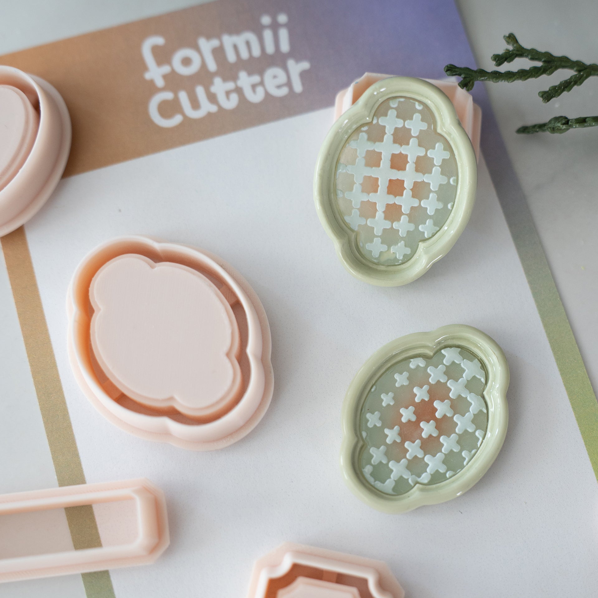 Layered Frame Cutter Set