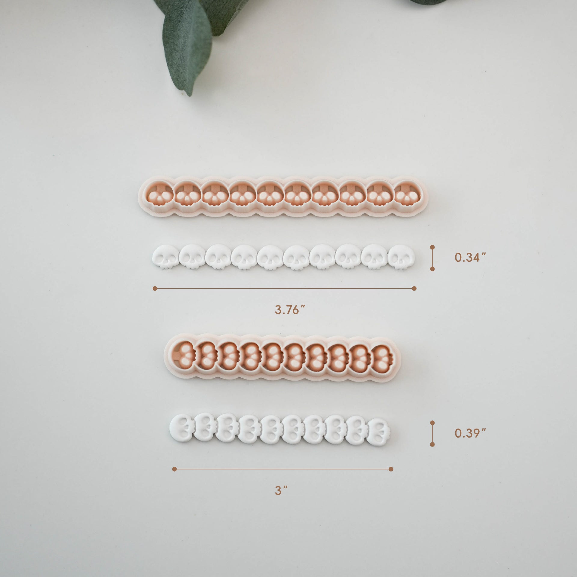 Skull border cutter size chart showing 3.76 inch and 3 inch options