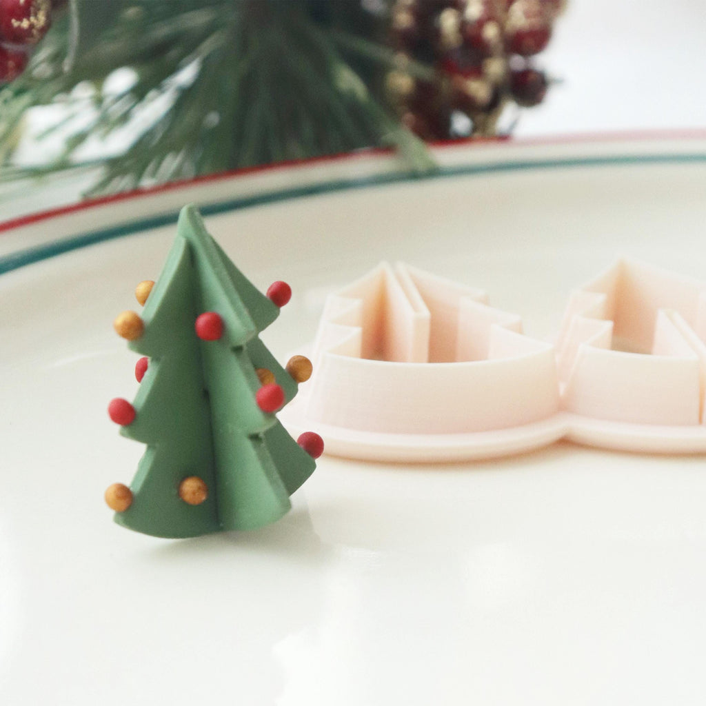 3D Christmas Tree Polymer Clay Cutter – Holiday Tree Mold for DIY Earrings and Ornaments