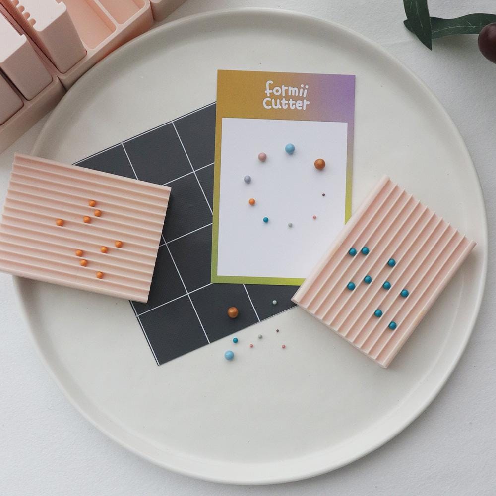 Polymer Clay Ball Roller Tool Set – 1-5mm Beads with Base & Mat