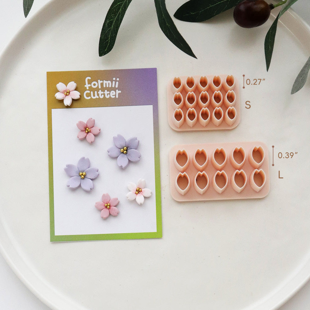 Sakura petal size chart: small 0.27-inch petals and large 0.39-inch petals